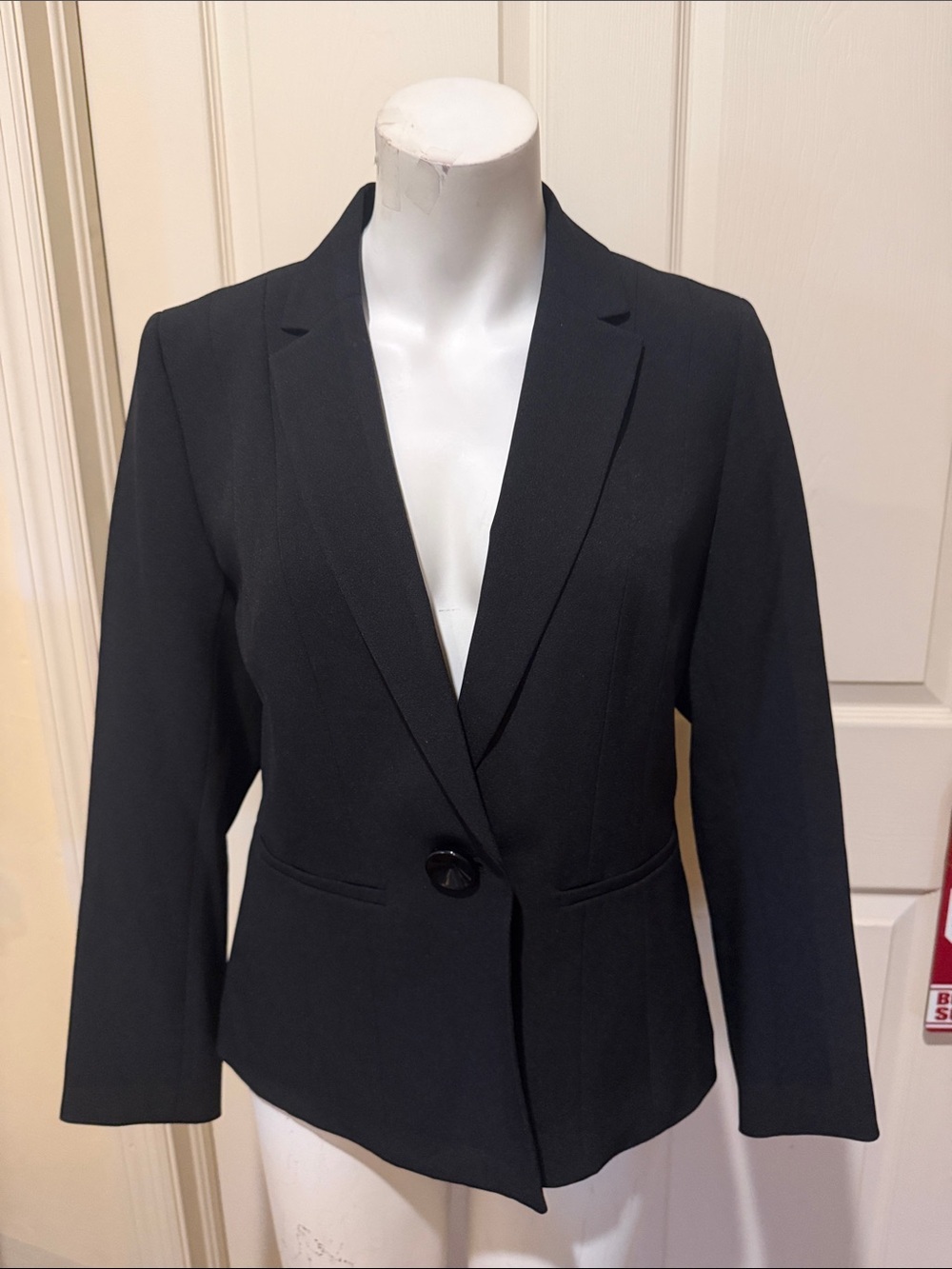 Kasper Black Single-Button Tailored Blazer Petite 10. NWT